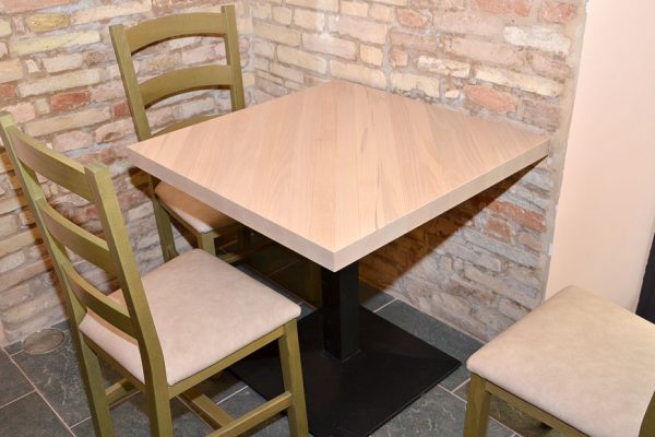 Pizzeria Belmondo - Bozzi Arredi